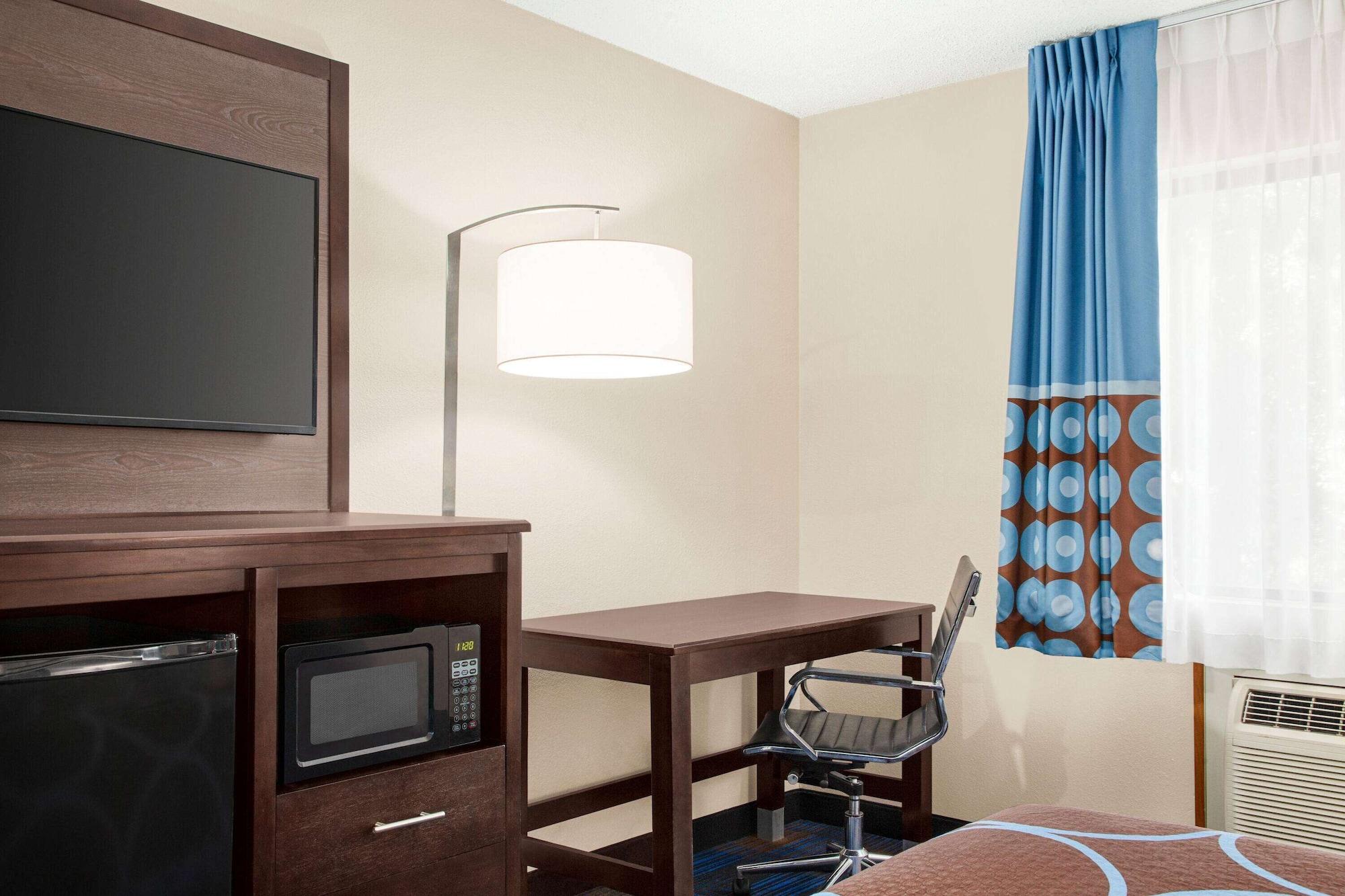 Super 8 By Wyndham Lenexa Overland Park Area/Mall Area Exterior foto